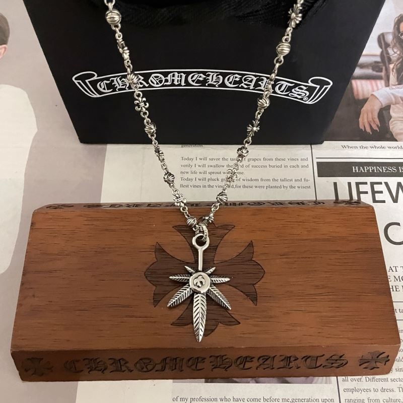 Ch**me He**ts necklaces